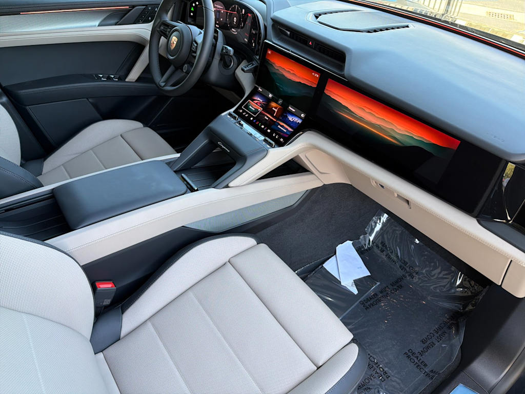 Thumbnail: 2026 Porsche Cayenne - 12
