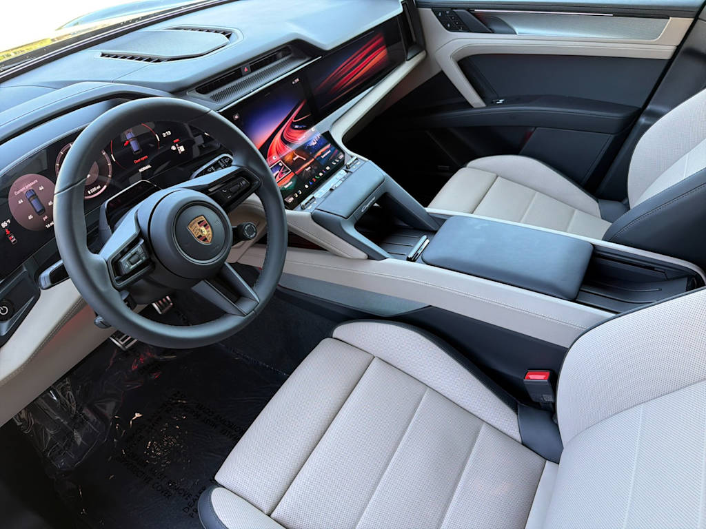Thumbnail: 2026 Porsche Cayenne - 2