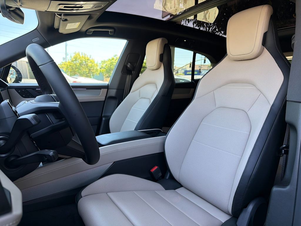 Thumbnail: 2026 Porsche Cayenne - 9
