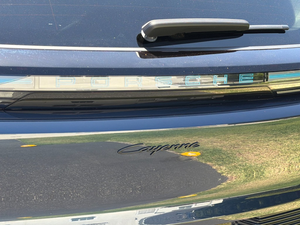 Thumbnail: 2026 Porsche Cayenne - 33