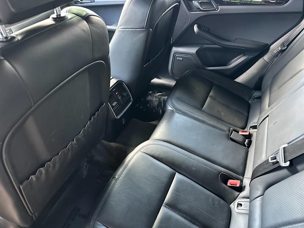 Thumbnail: 2021 Porsche Macan - 12