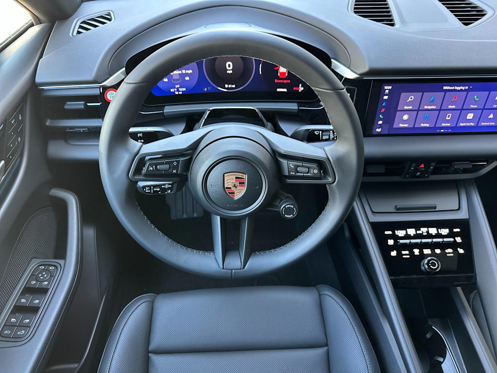 Thumbnail: 2026 Porsche Macan - 11