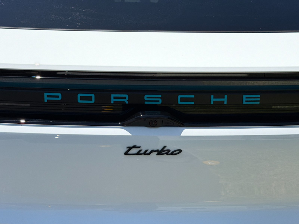Thumbnail: 2026 Porsche Macan - 34