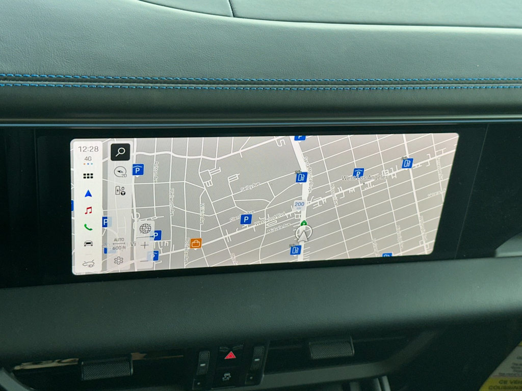Thumbnail: 2026 Porsche Macan - 26