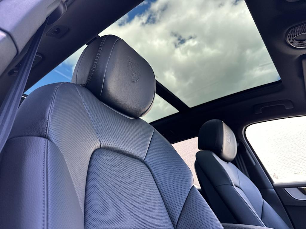 Thumbnail: 2026 Porsche Cayenne - 24