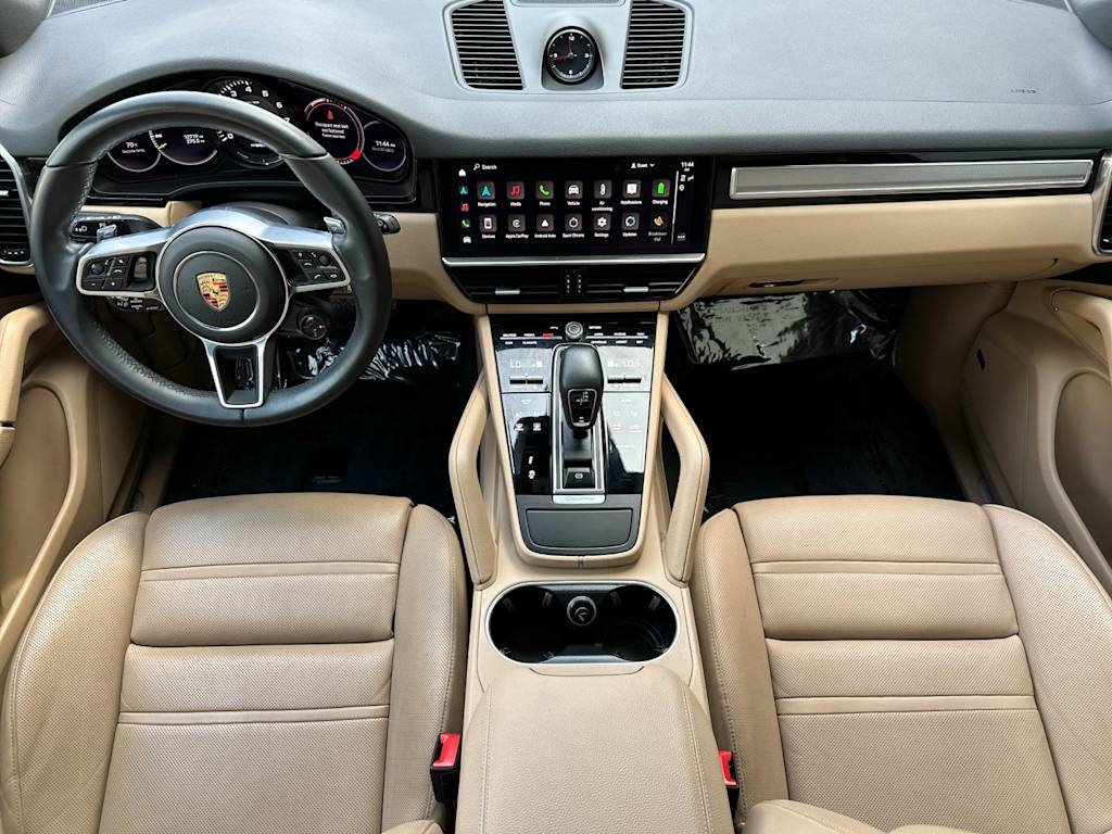 Thumbnail: 2023 Porsche Cayenne - 2
