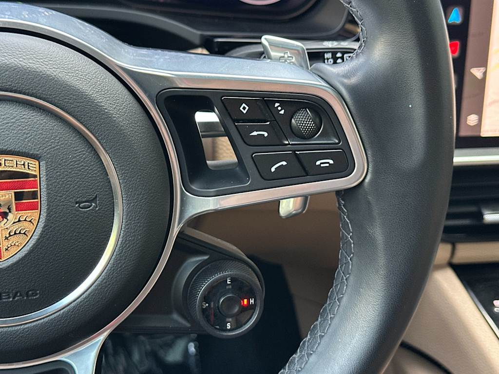 Thumbnail: 2023 Porsche Cayenne - 31