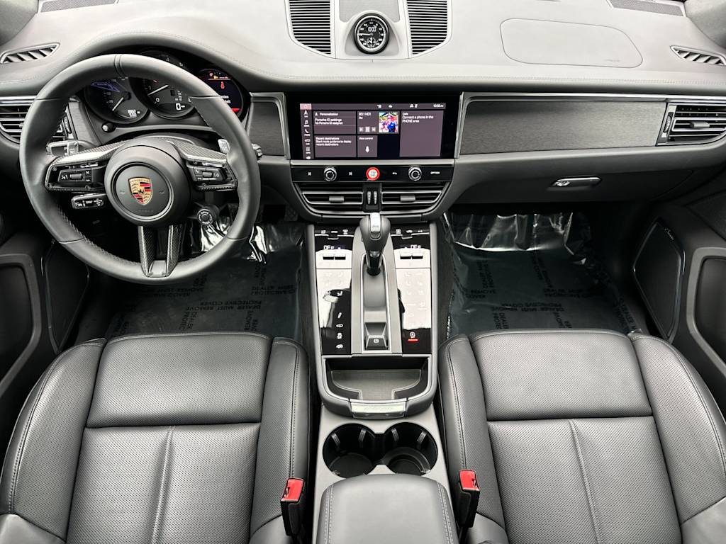 Thumbnail: 2025 Porsche Macan - 8