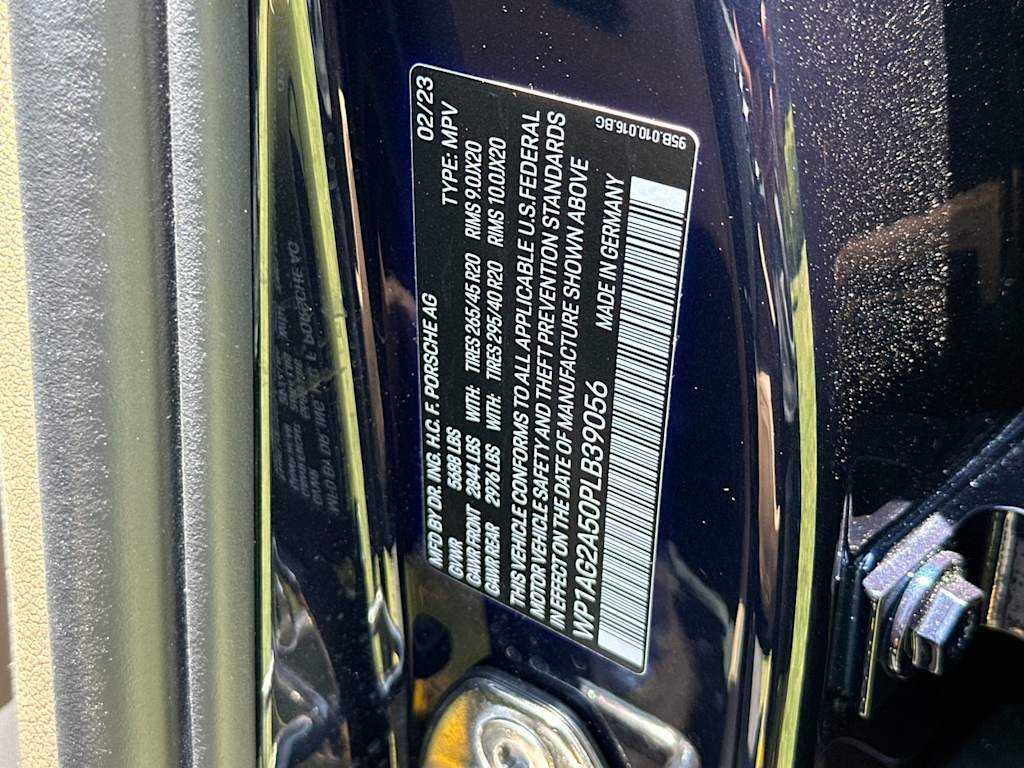 Thumbnail: 2023 Porsche Macan - 18