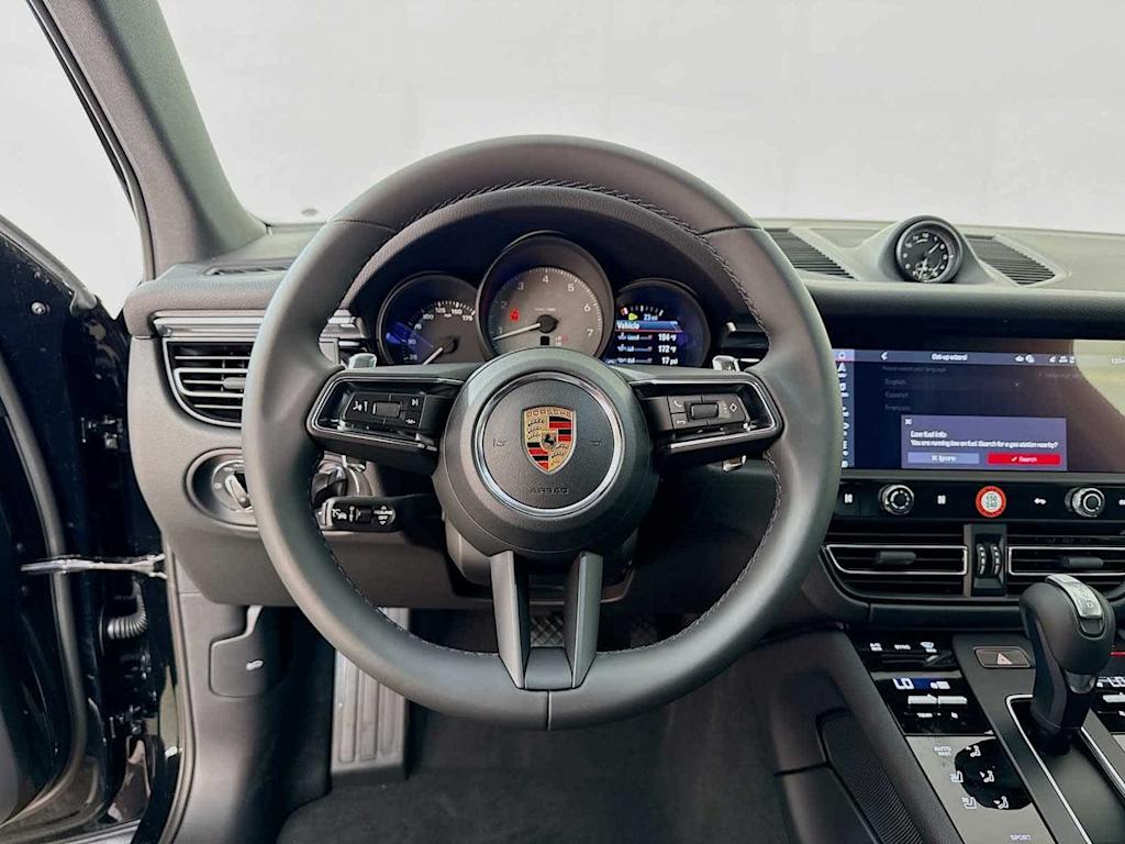 Thumbnail: 2026 Porsche Macan - 40