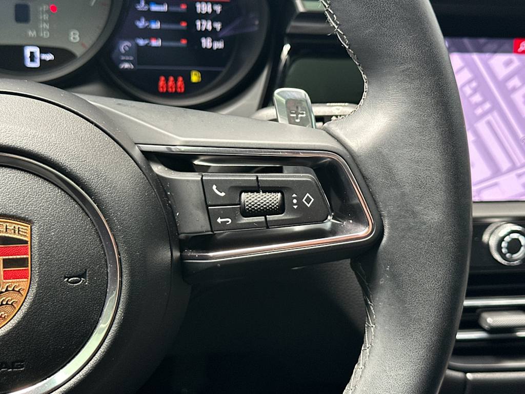 Thumbnail: 2024 Porsche Macan - 30