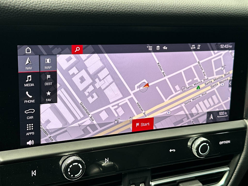 Thumbnail: 2024 Porsche Macan - 25