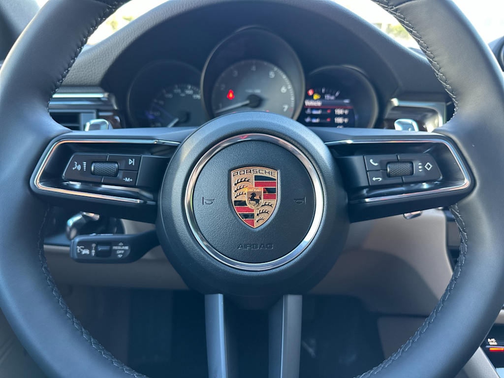 Thumbnail: 2026 Porsche Macan - 29