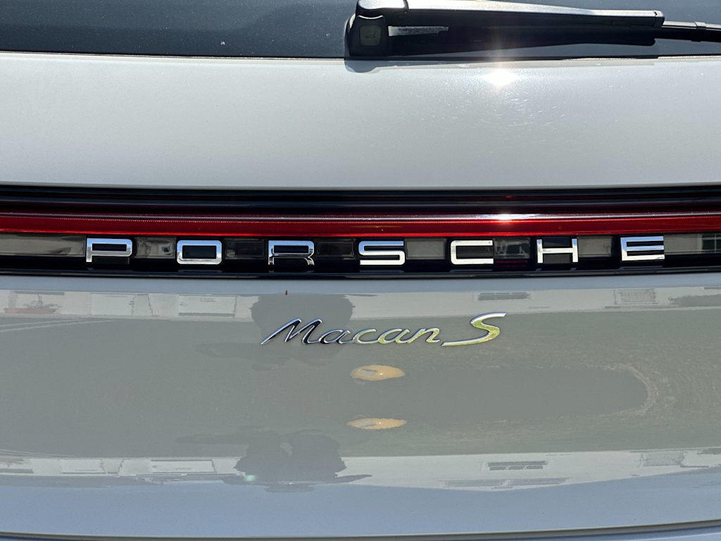 Thumbnail: 2024 Porsche Macan - 7