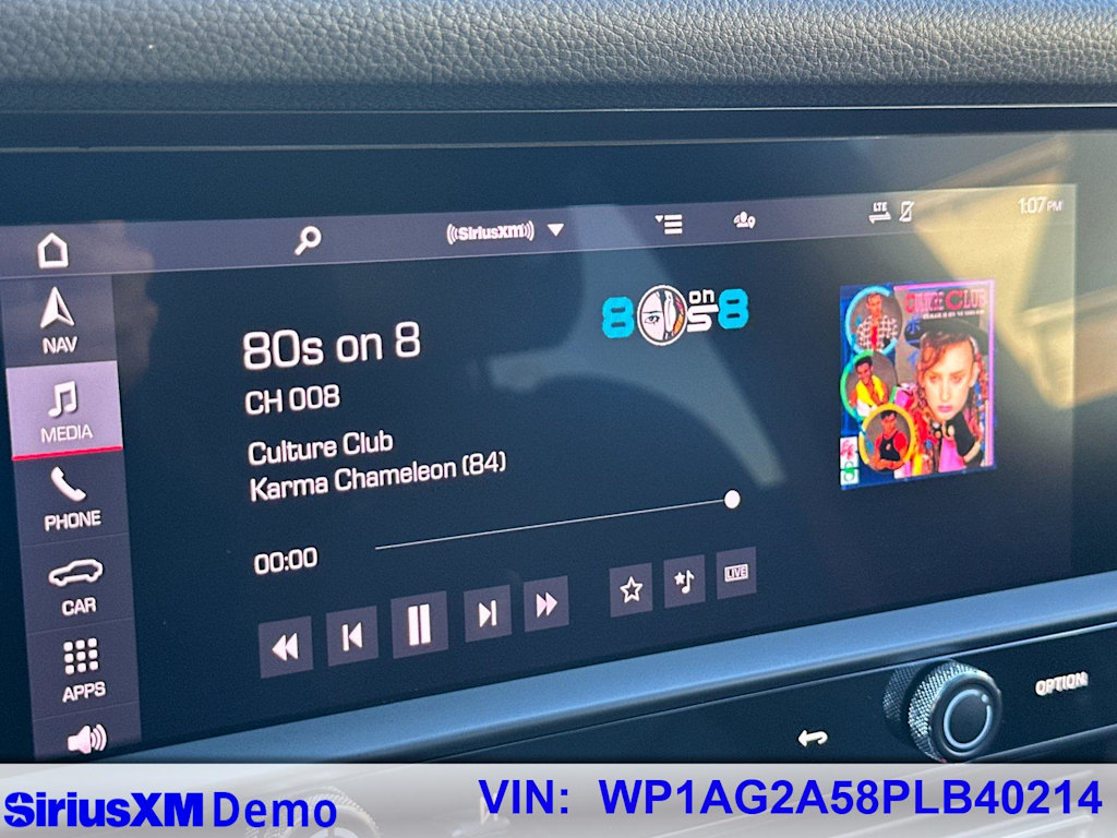 Thumbnail: 2023 Porsche Macan - 33