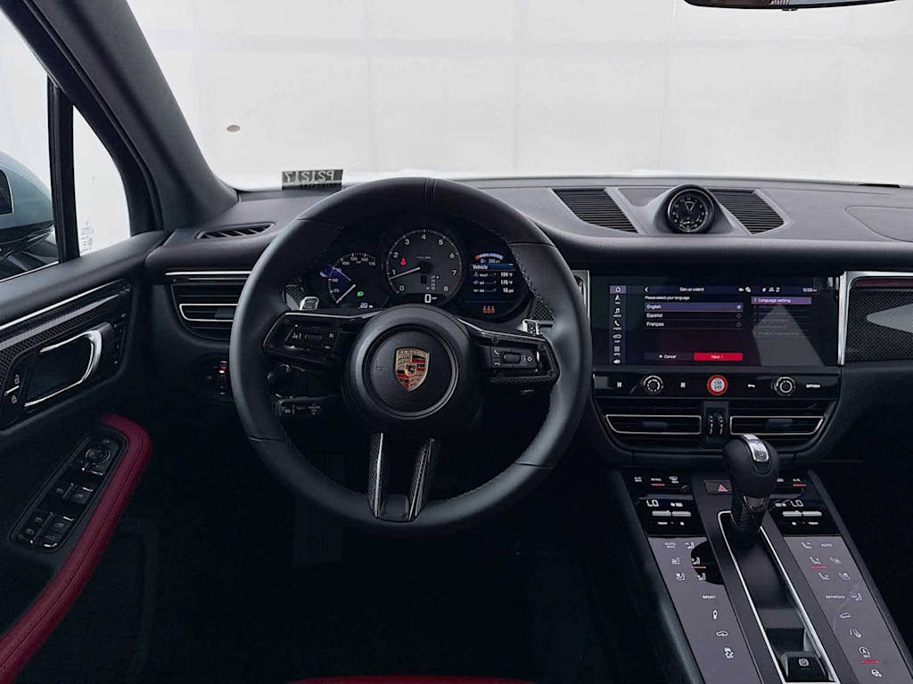 Thumbnail: 2025 Porsche Macan - 46
