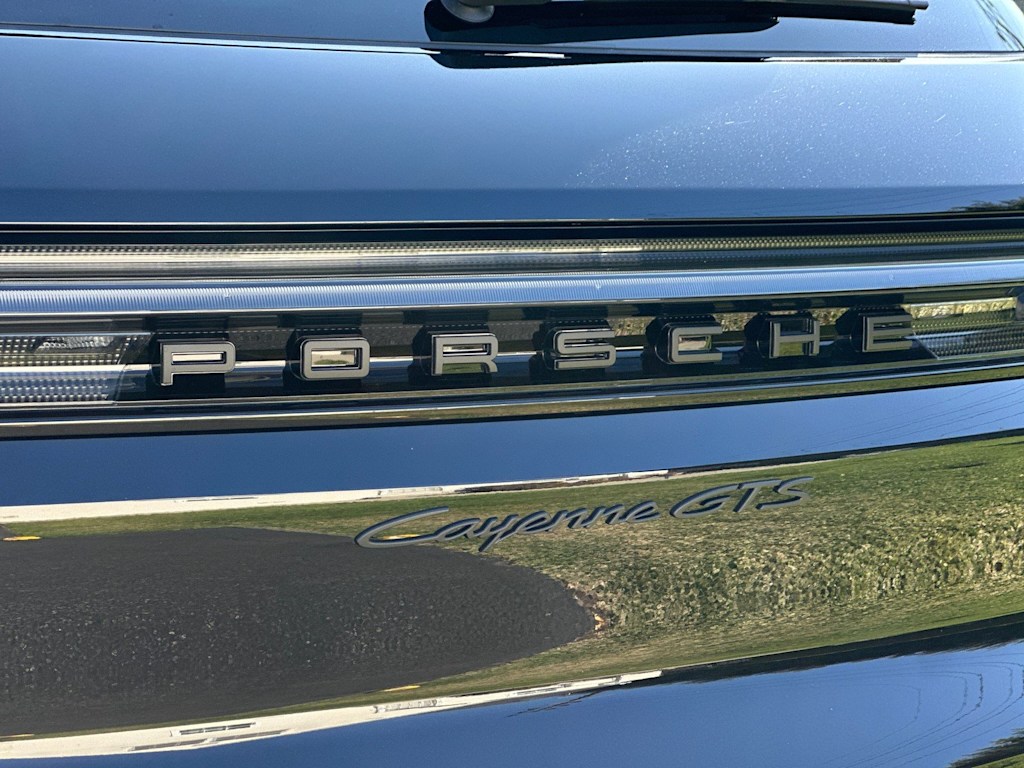 Thumbnail: 2026 Porsche Cayenne - 33