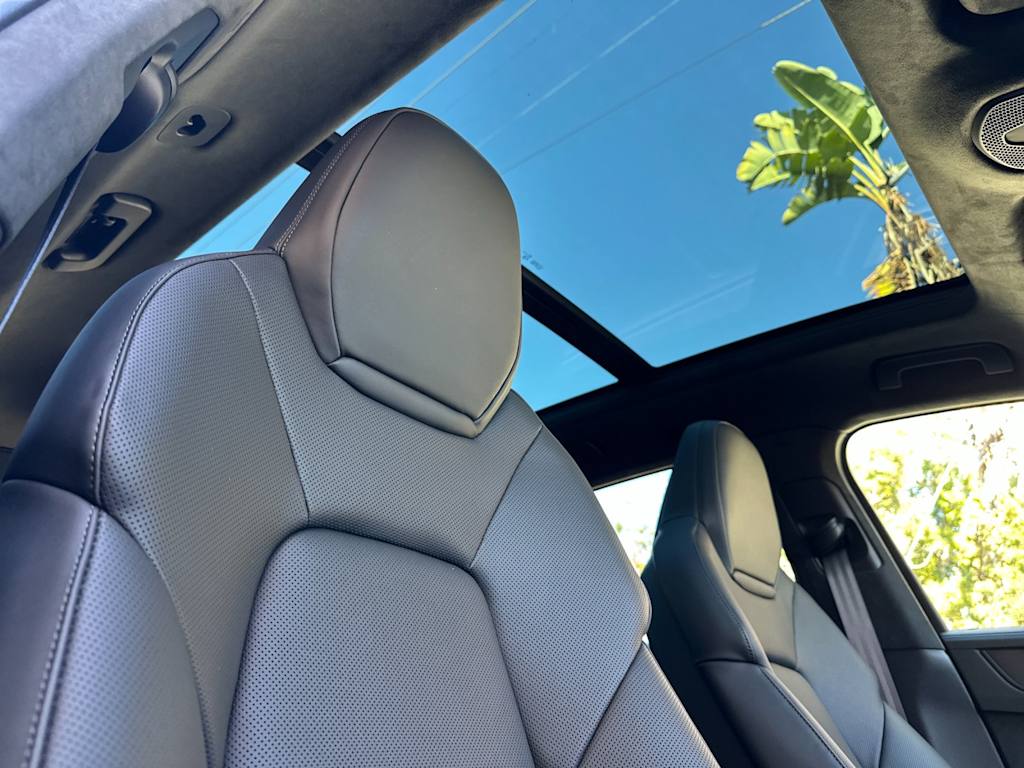 Thumbnail: 2026 Porsche Cayenne - 23