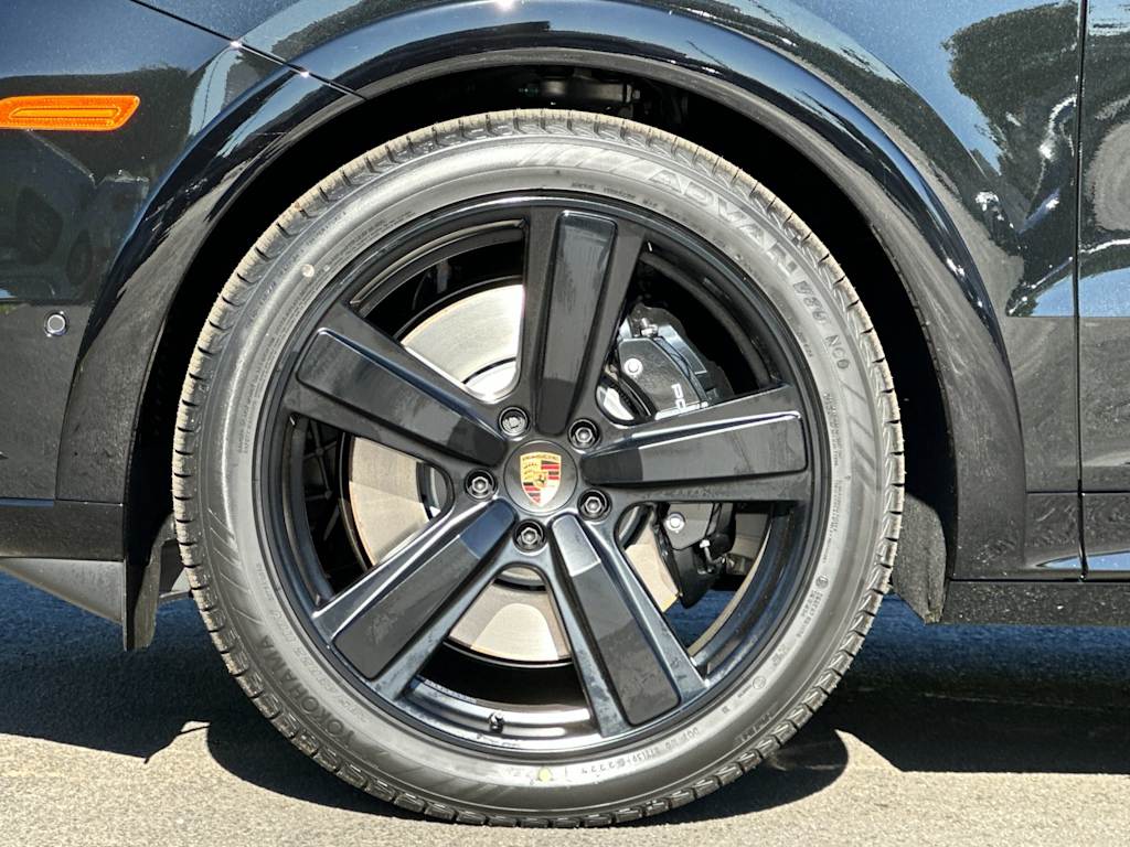Thumbnail: 2026 Porsche Cayenne - 8
