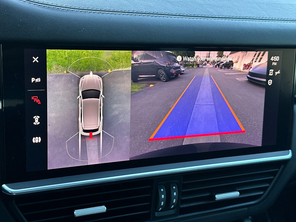 Thumbnail: 2023 Porsche Cayenne - 29