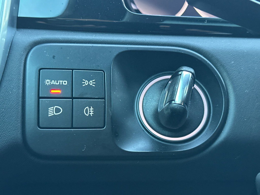 Thumbnail: 2023 Porsche Cayenne - 33