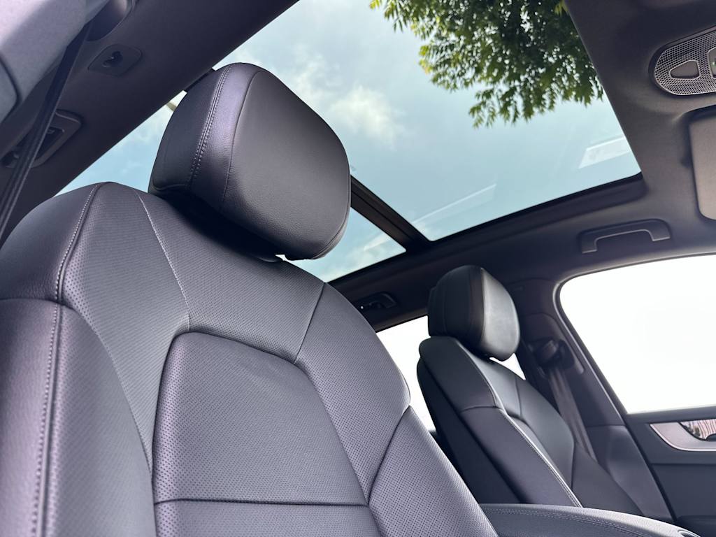 Thumbnail: 2026 Porsche Cayenne - 24