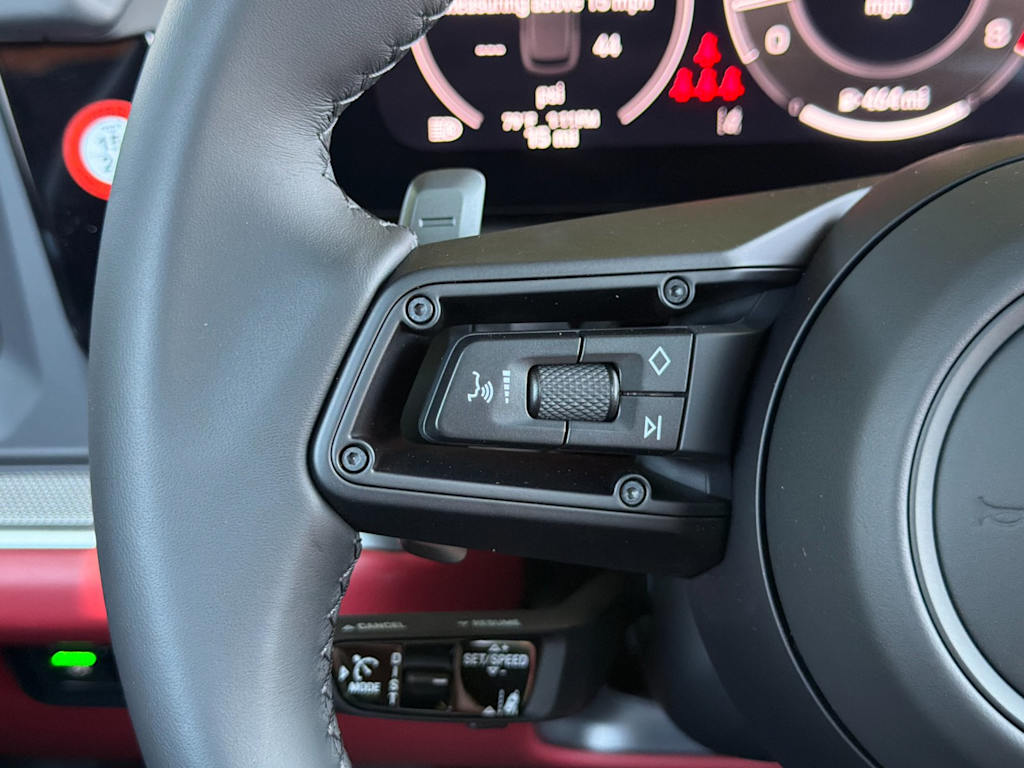 Thumbnail: 2026 Porsche Cayenne - 31