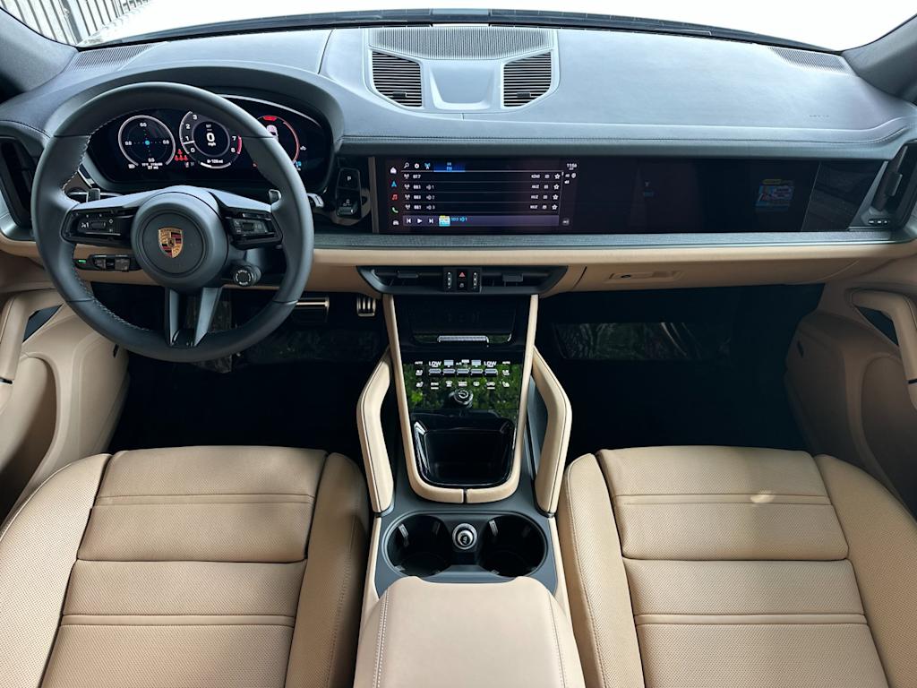 Thumbnail: 2026 Porsche Cayenne - 2