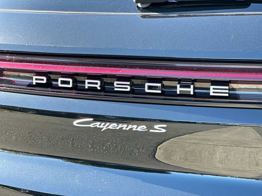 Thumbnail: 2026 Porsche Cayenne - 34