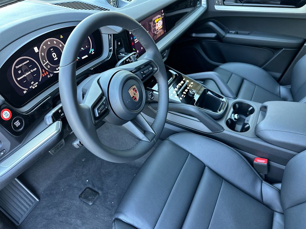 Thumbnail: 2026 Porsche Cayenne - 2