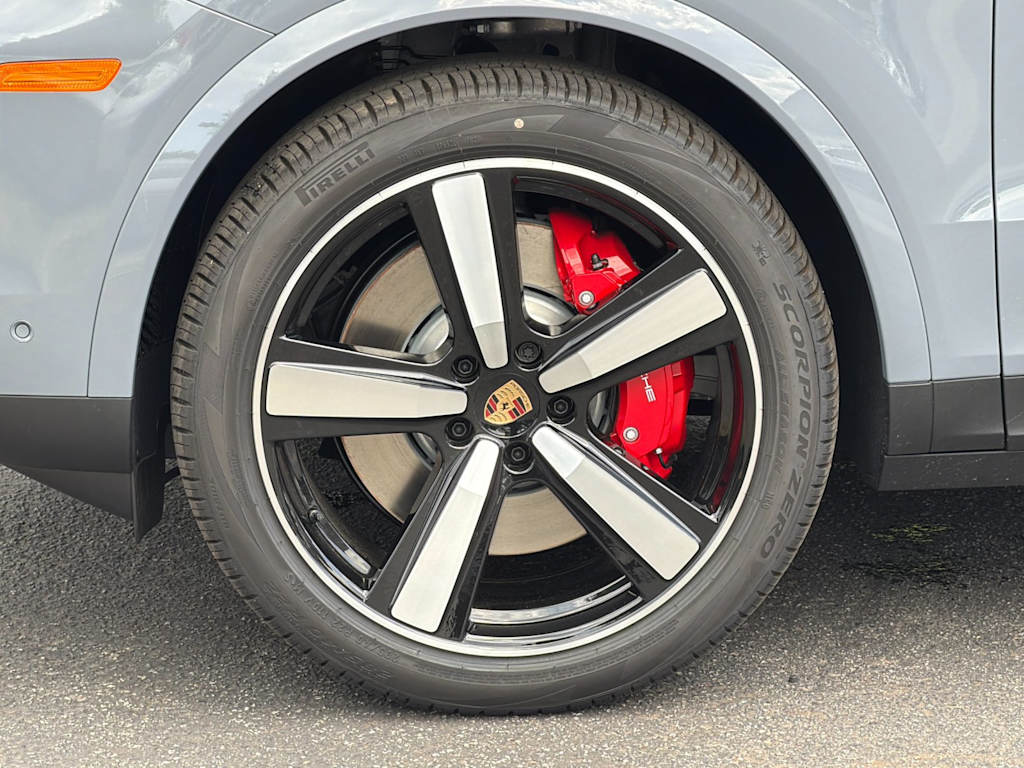 Thumbnail: 2026 Porsche Cayenne - 8