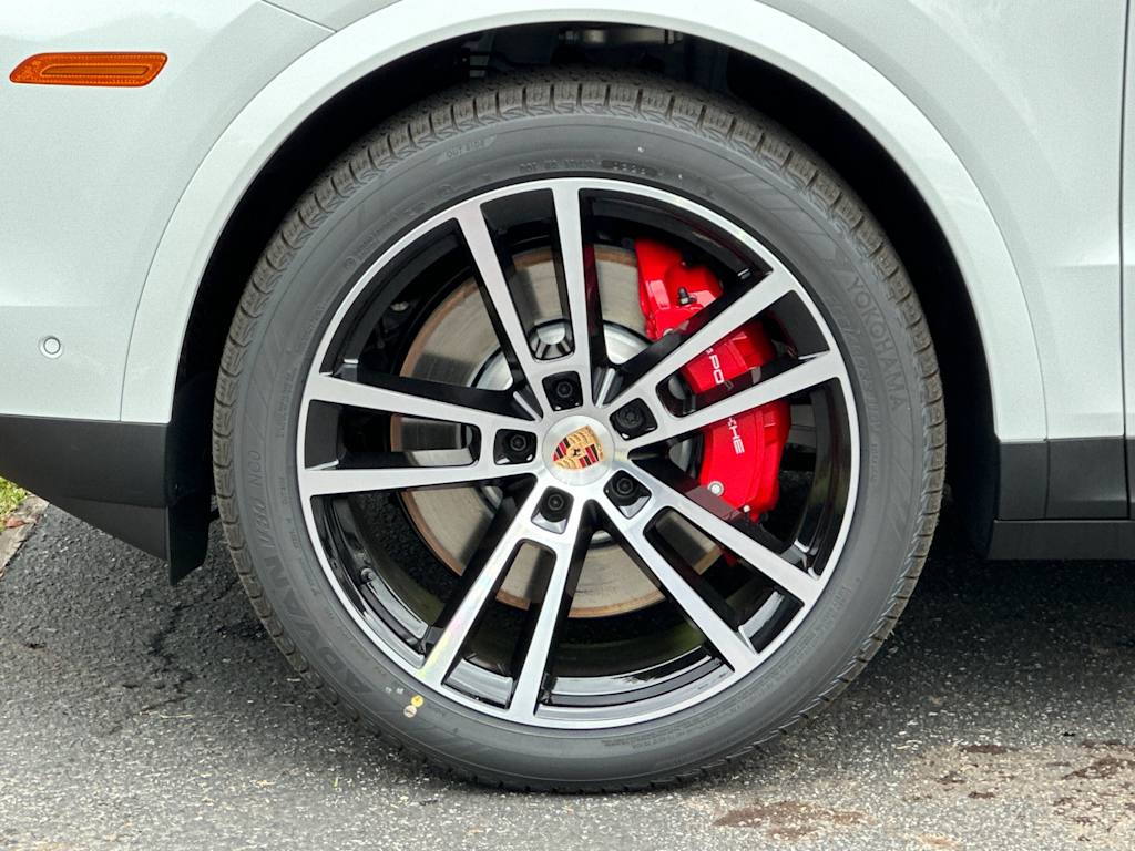 Thumbnail: 2026 Porsche Cayenne - 7