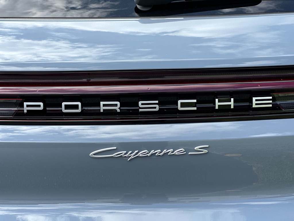 Thumbnail: 2026 Porsche Cayenne - 7