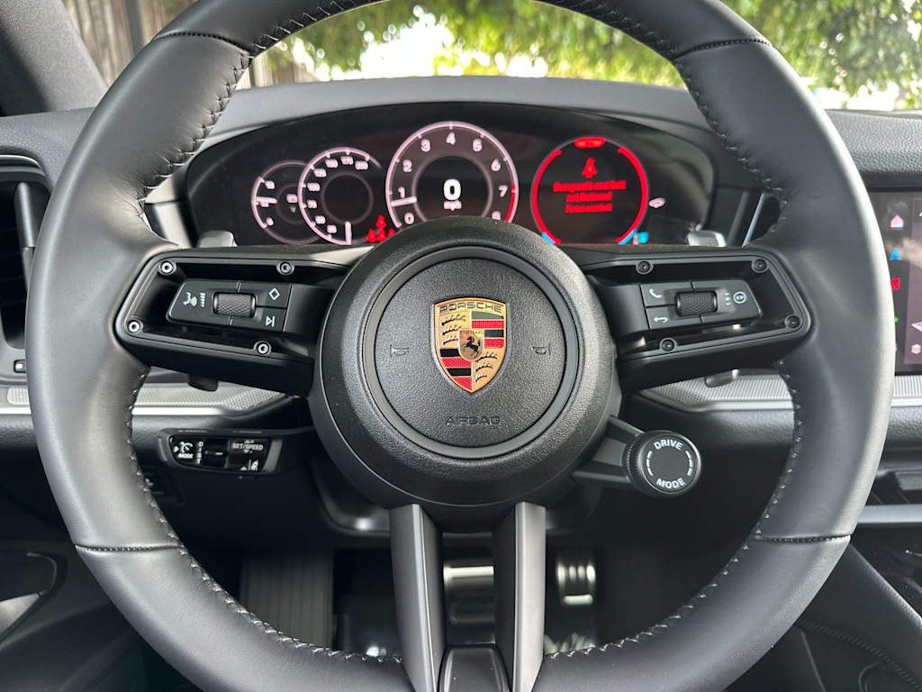 Thumbnail: 2026 Porsche Cayenne - 30