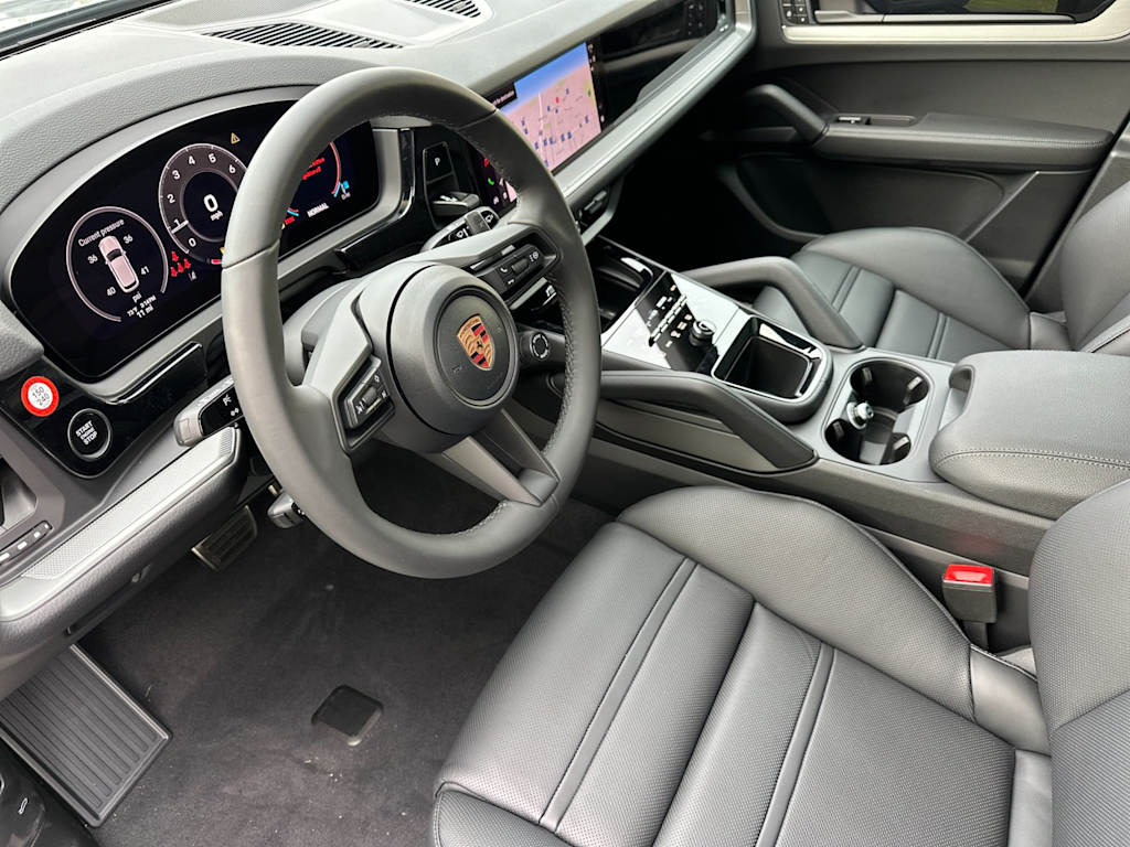 Thumbnail: 2026 Porsche Cayenne - 2