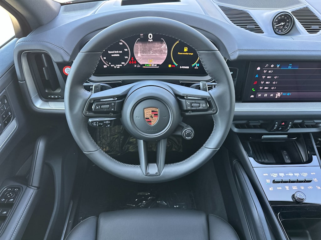 Thumbnail: 2026 Porsche Cayenne - 13