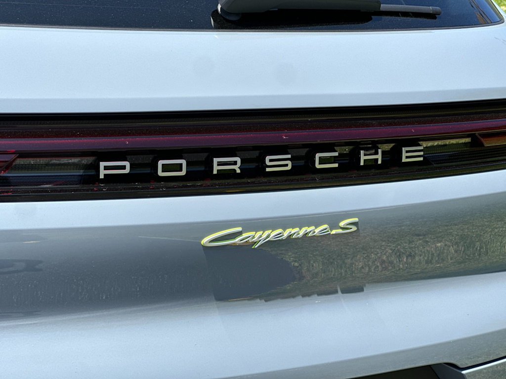Thumbnail: 2026 Porsche Cayenne - 33