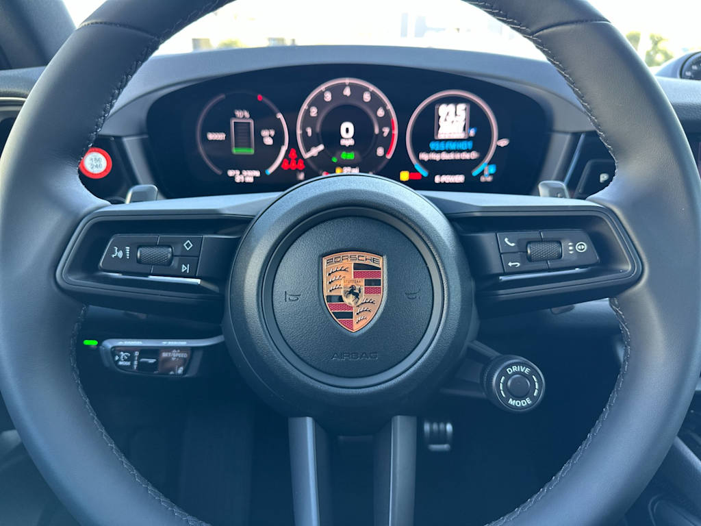 Thumbnail: 2026 Porsche Cayenne - 29