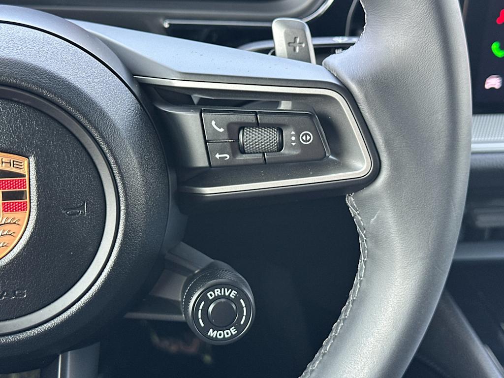 Thumbnail: 2025 Porsche Cayenne - 31