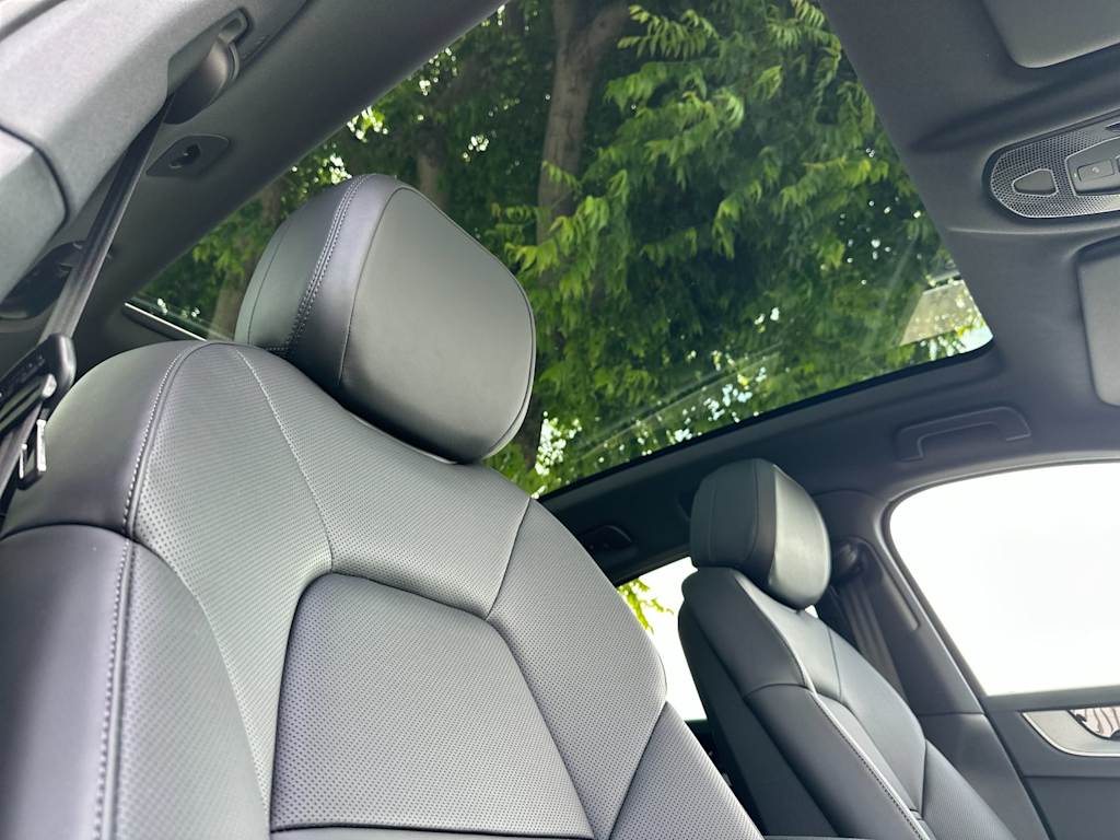 Thumbnail: 2026 Porsche Cayenne - 24