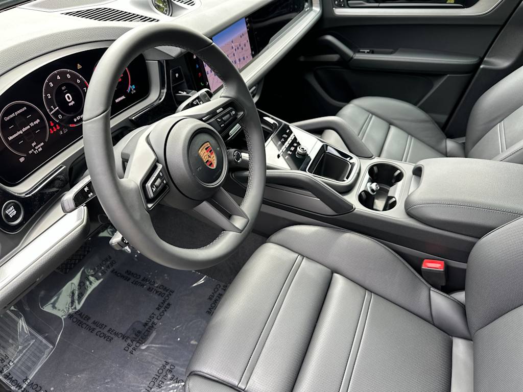 Thumbnail: 2026 Porsche Cayenne - 10