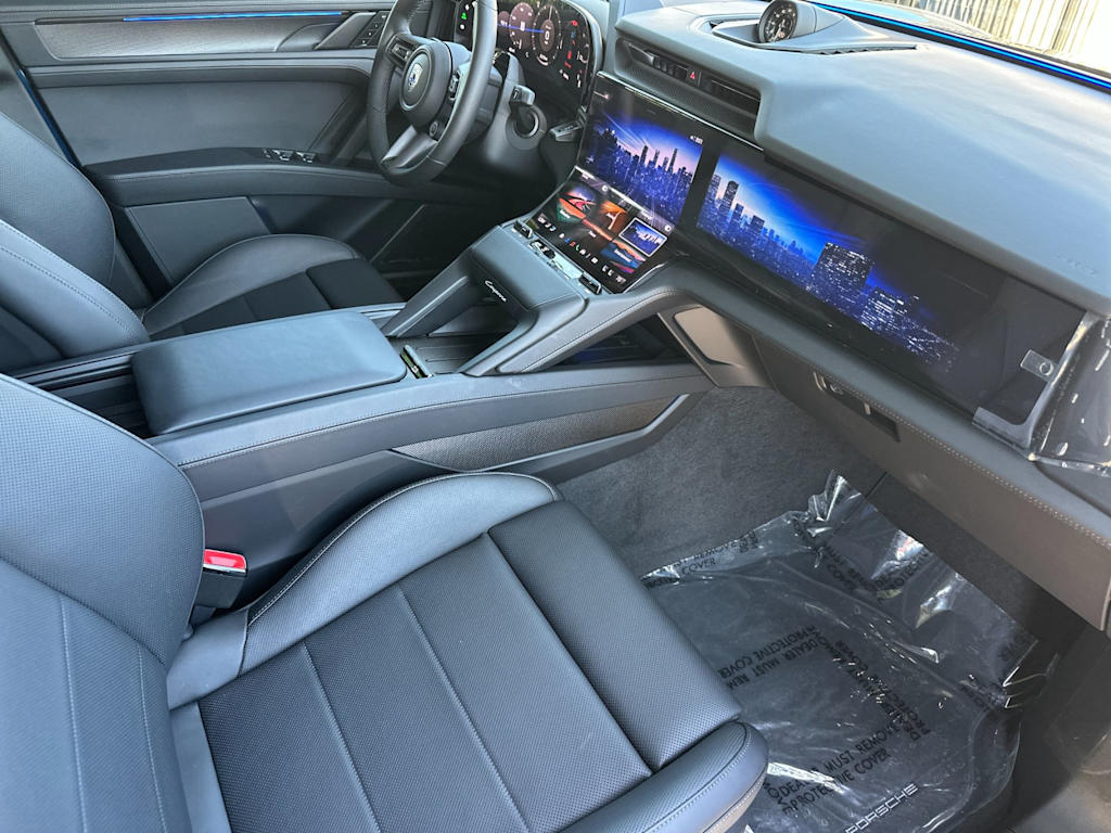 Thumbnail: 2026 Porsche Cayenne - 8