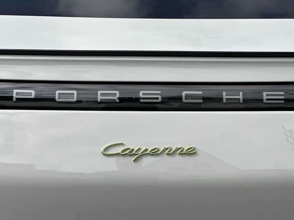 Thumbnail: 2023 Porsche Cayenne - 7