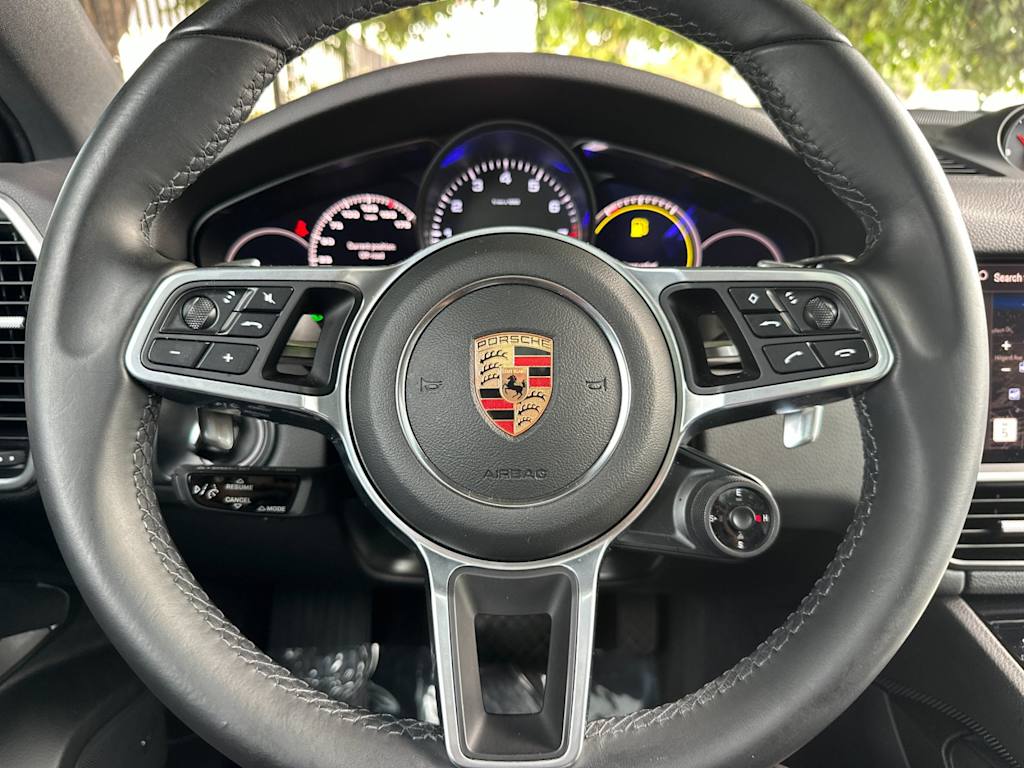 Thumbnail: 2023 Porsche Cayenne - 29