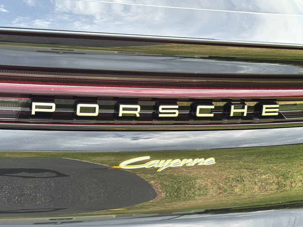Thumbnail: 2026 Porsche Cayenne - 7