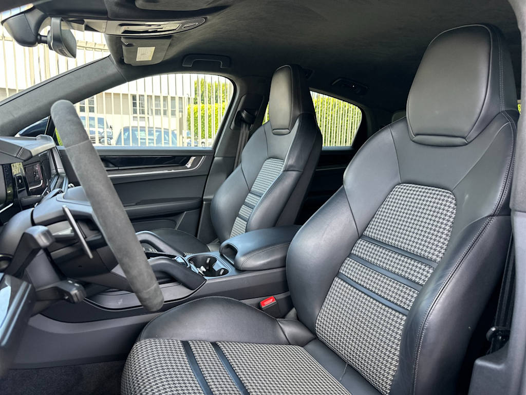 Thumbnail: 2024 Porsche Cayenne - 11