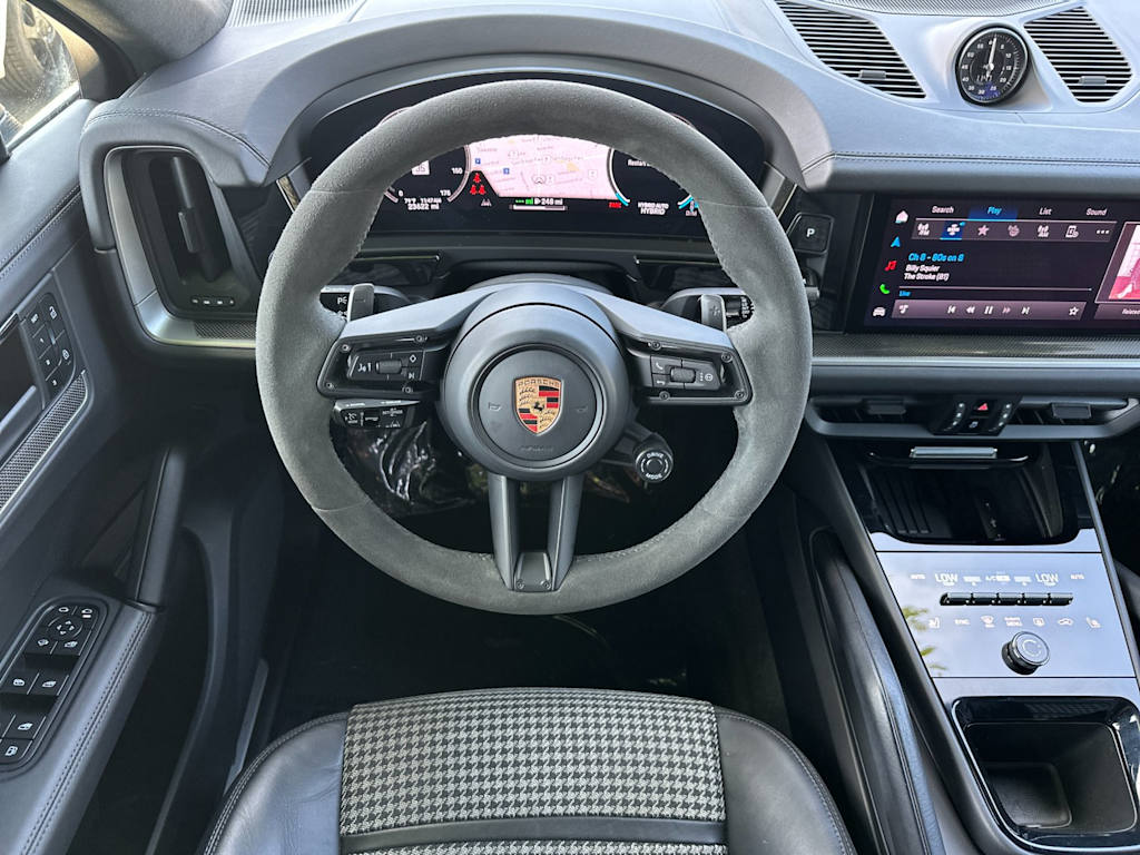 Thumbnail: 2024 Porsche Cayenne - 9