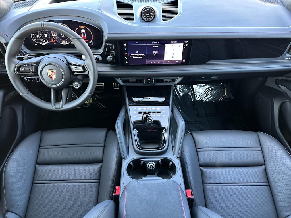 Thumbnail: 2026 Porsche Cayenne - 2