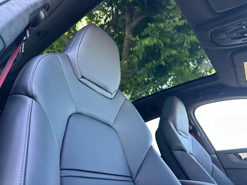 Thumbnail: 2026 Porsche Cayenne - 24