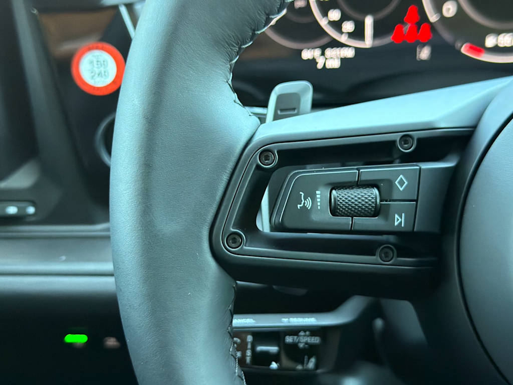 Thumbnail: 2026 Porsche Cayenne - 32